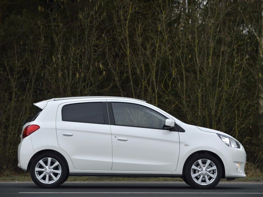  Mitsubishi Mirage 2013 года  (UK) (фото 28 из 31)